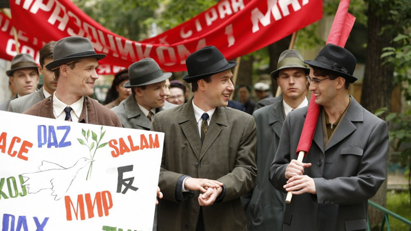 Russian Movie Night: 7 Great Features - The Moscow Times - Vimarsana News