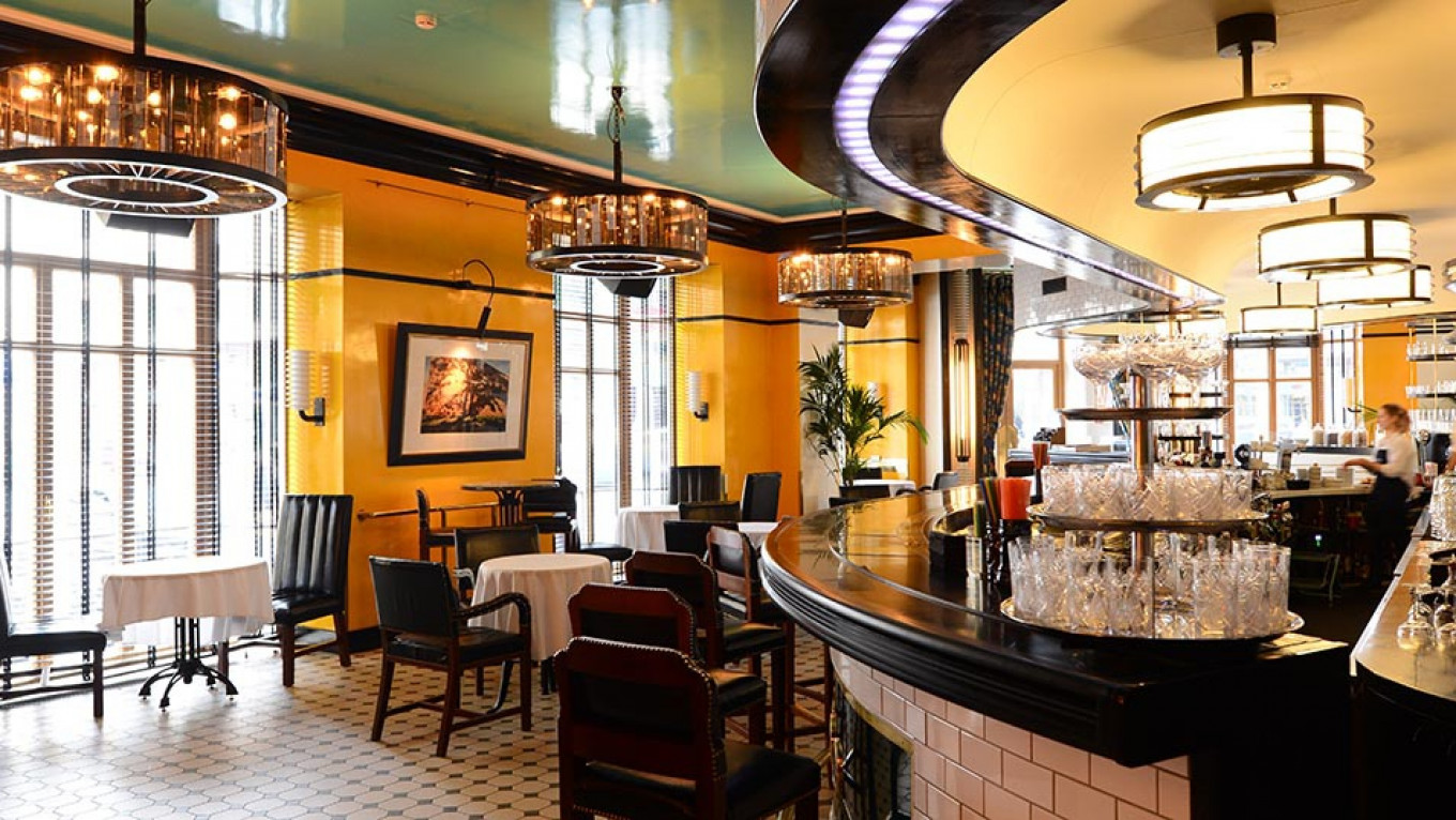 The Hottest Bars and Clubs