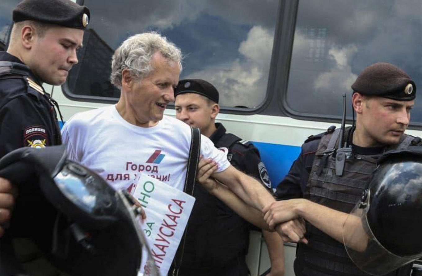 
					Detention of Ilya Shafranov on July 27, 2019 in Moscow. 					 					Catherine Sakharova				