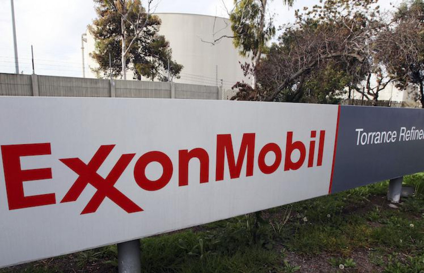 Amid Sanctions, U.S. Oil Firm Exxon Mobil Wants to Restart Russia Drilling