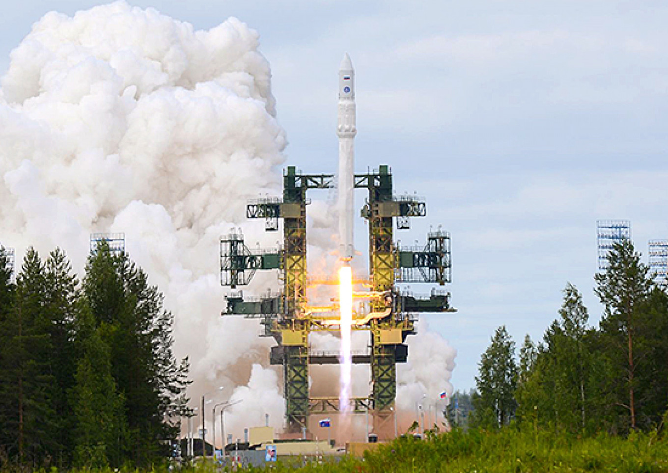 Russia Shakes Off Glitches to Successfully Launch Angara Rocket (Video)