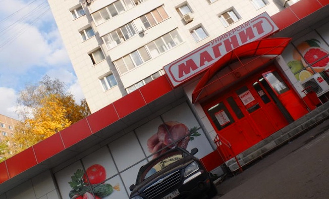 Russian Food Retailer Magnit Unfazed by