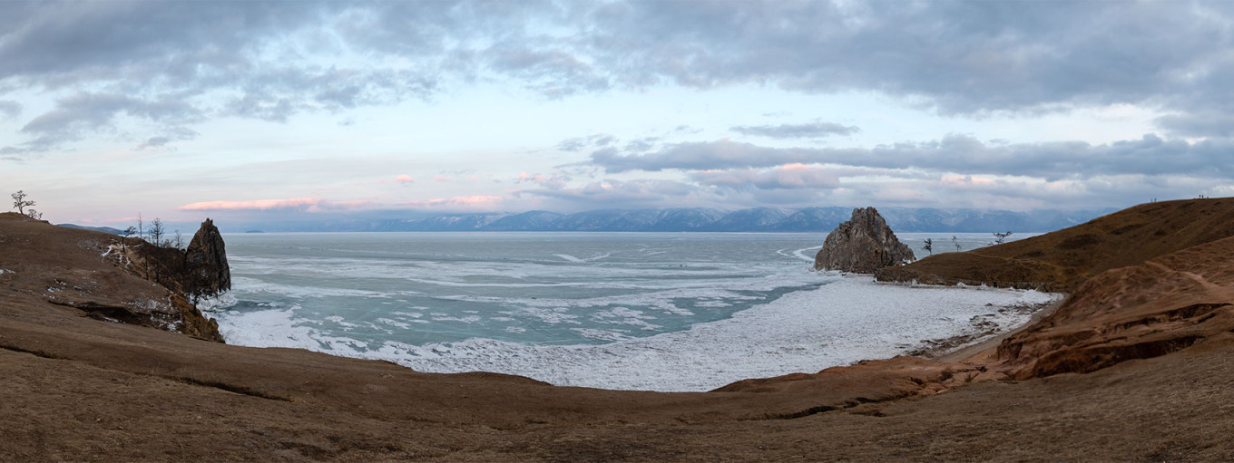 
					Khuzhir, Irkutsk region.					 					Dmitry Kolesnikov / flickr (CC BY 2.0)				