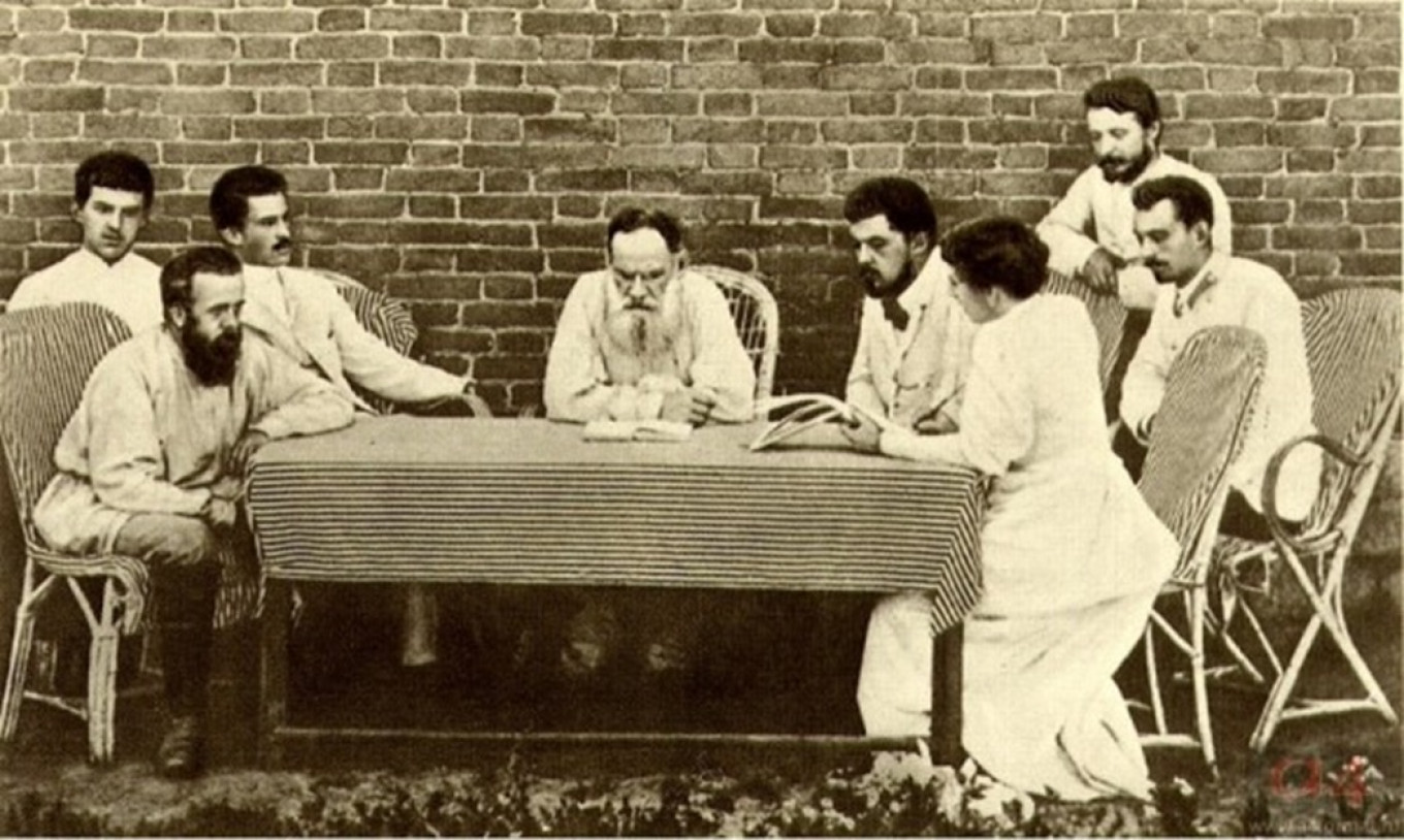 
					Leo Tolstoy and his aides make lists of peasants in need of help during the famine of 1892.					 					Wikipedia				