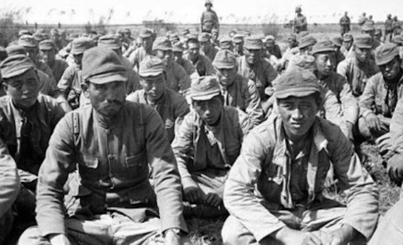 Russia's Dozhd TV Releases Archival Photos of Japanese POWs