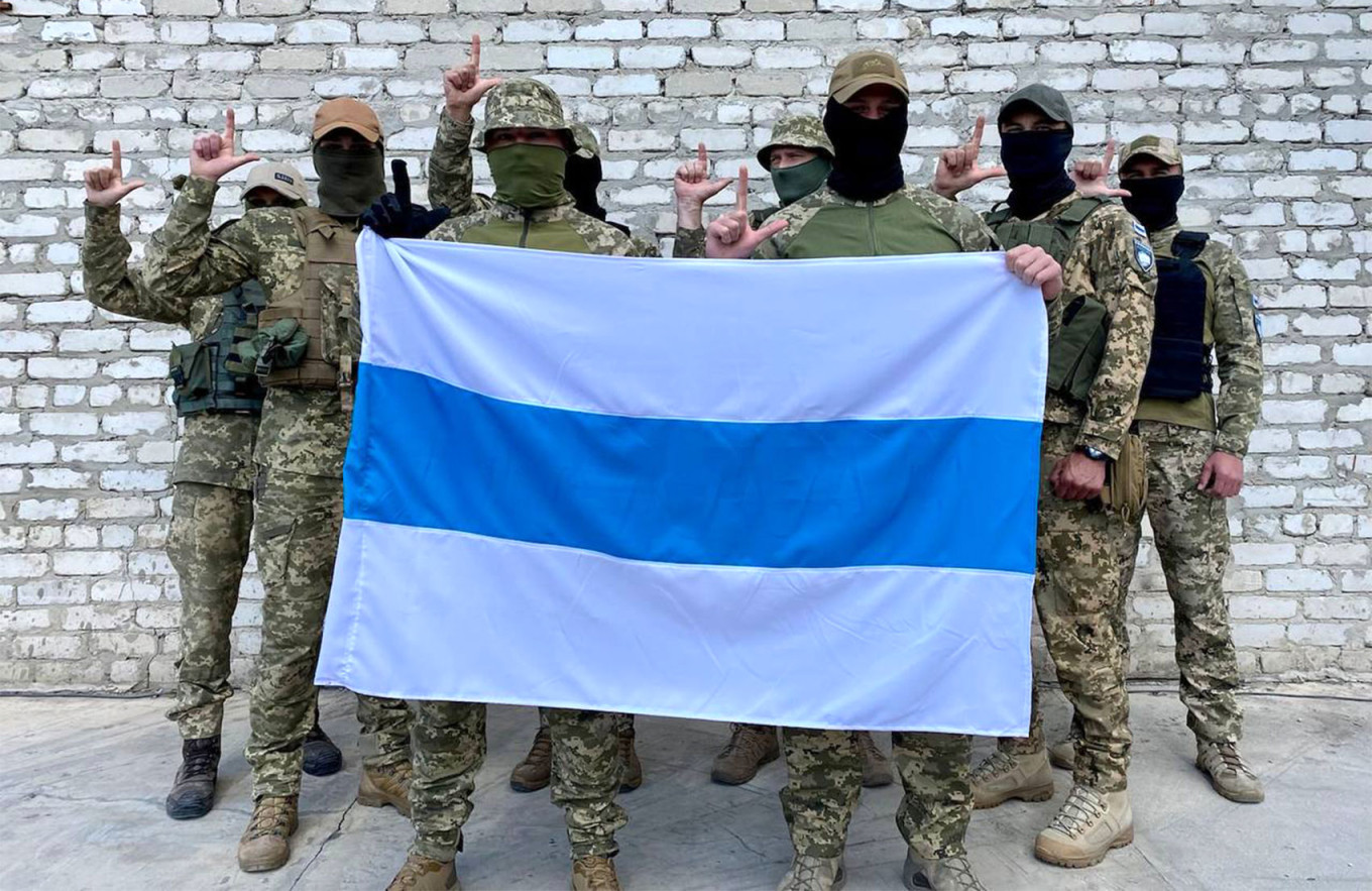 Switching Sides: The Elusive 'Russian Legion' Fighting With Ukraine - The  Moscow Times