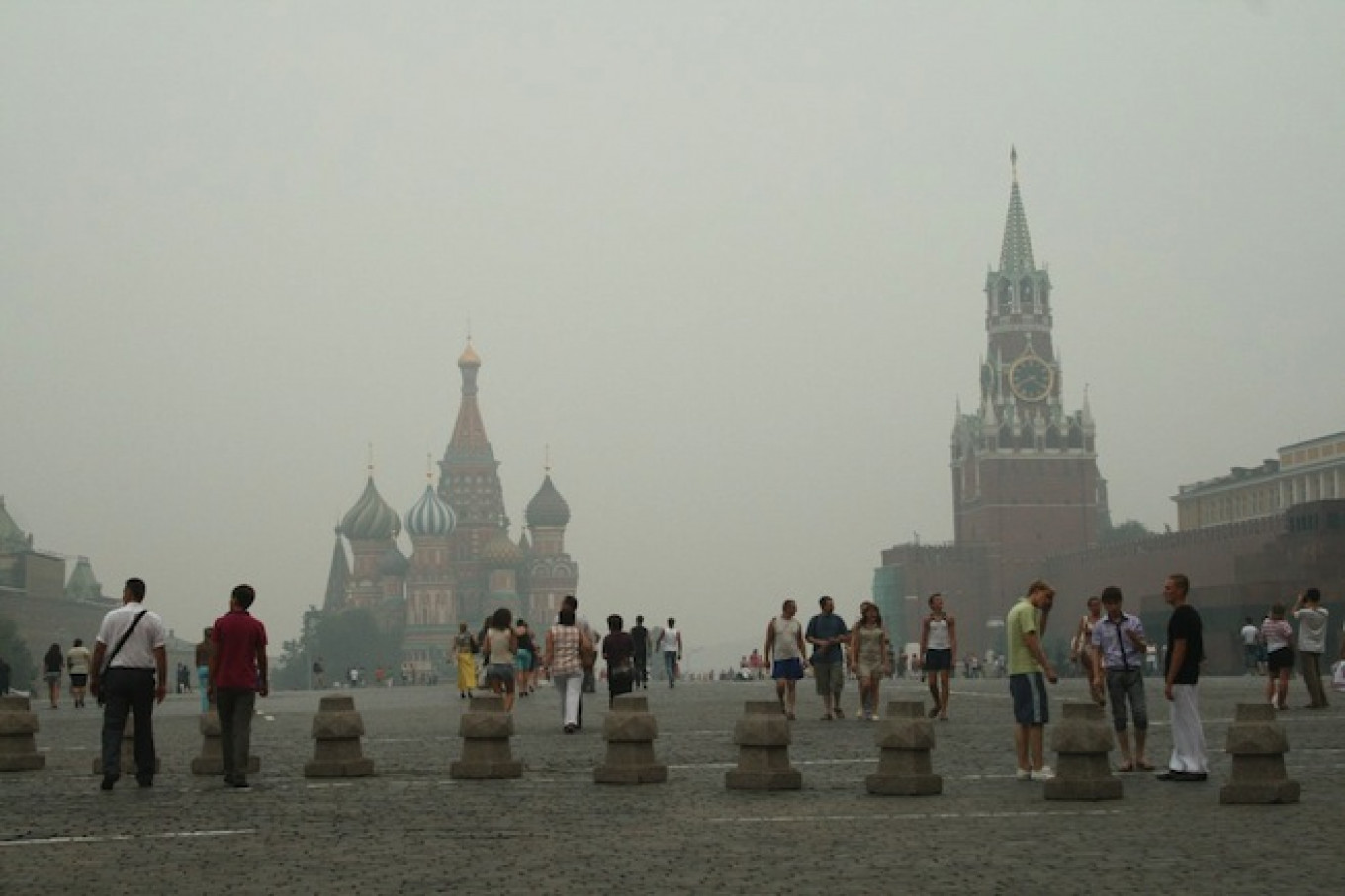 Moscow Air Pollution Reaches Especially Dangerous Levels1360 x 907
