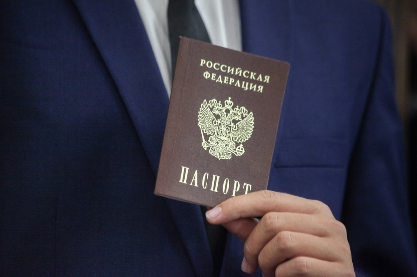 russia-moves-toward-dual-citizenship-for-foreigners-the-moscow-times