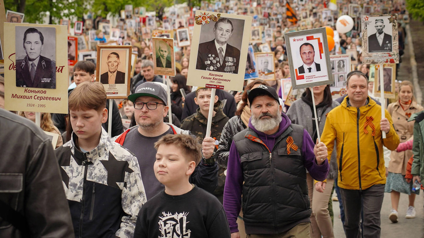 The Immortal Regiment rally in Kazan. Vladimir Vasiliev / Tatar-Inform