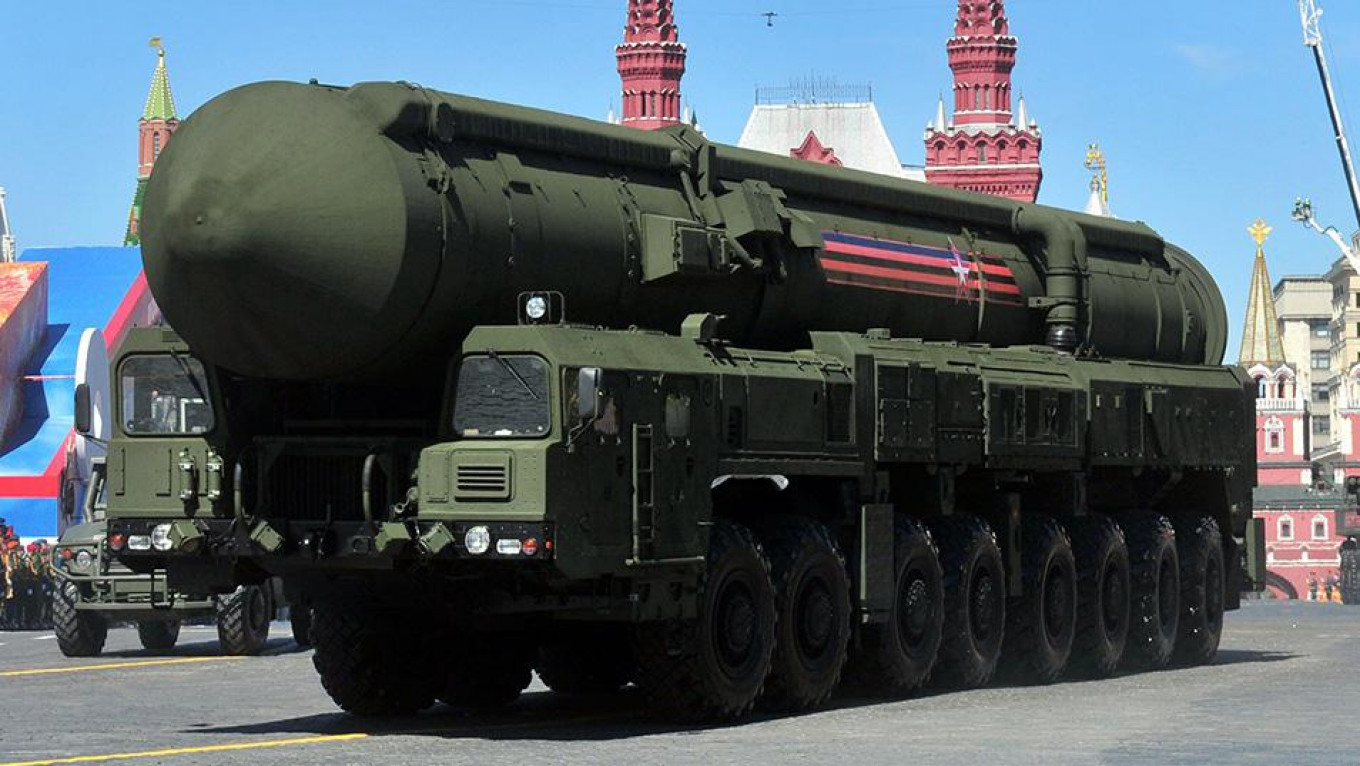 Russian Military To Receive New ICBM Missile Complexes In 2018, Putin Says