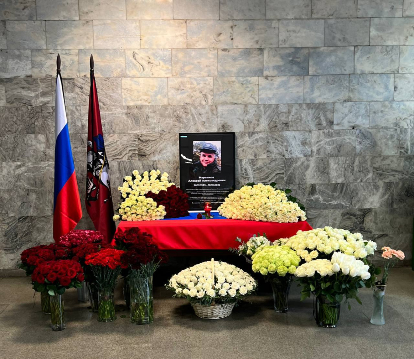 Pemakaman Alexei Martynov.  https://t.me/sevenandmedia