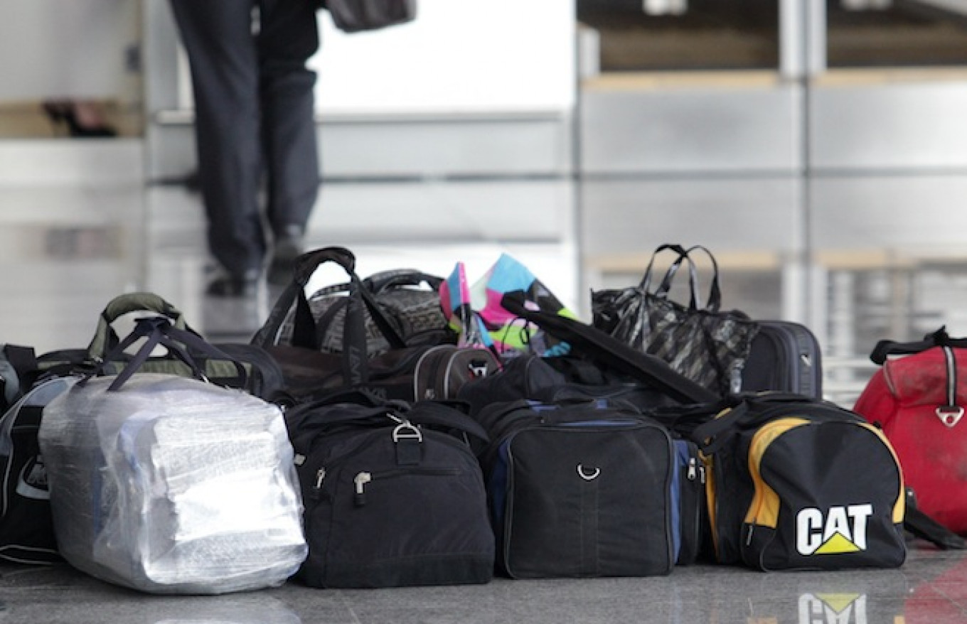 Evacuated Egypt Baggage Piles Up in Russian Airport