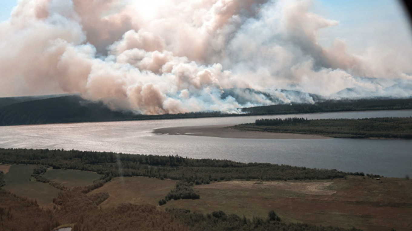 Peat Fires Smolder in Siberia Despite Bone-Chilling ...