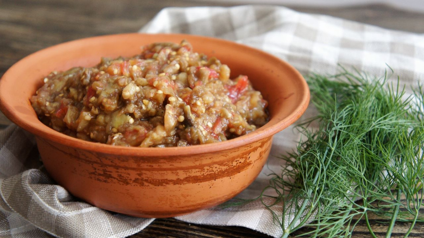 
					Homemade eggplant caviar					 					Pavel and Olga Syutkin				