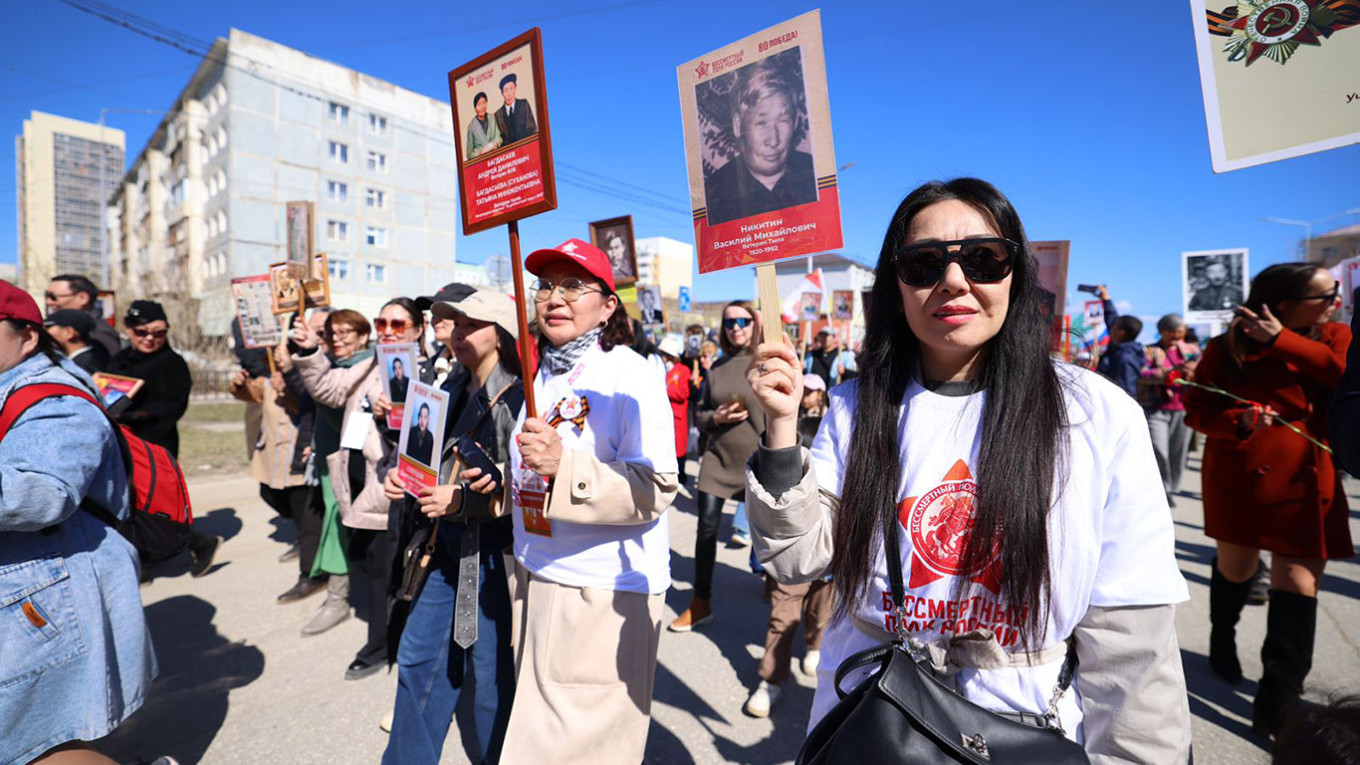the Immortal Regiment rally in Yakutsk, Republic of Sakha. sakha.gov.ru