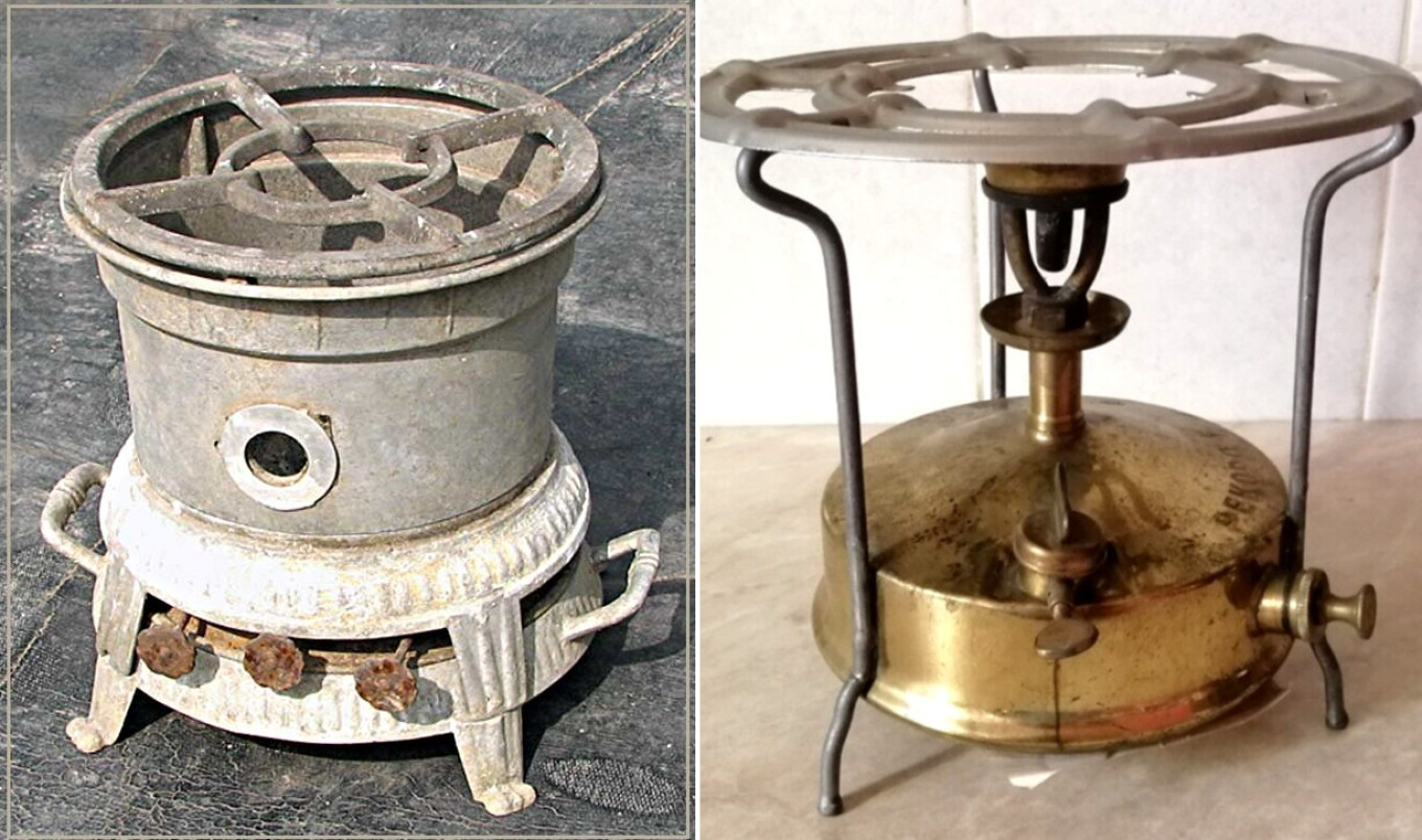 Kerosene stove (left) and primus stove (right). Wikimedia Commons