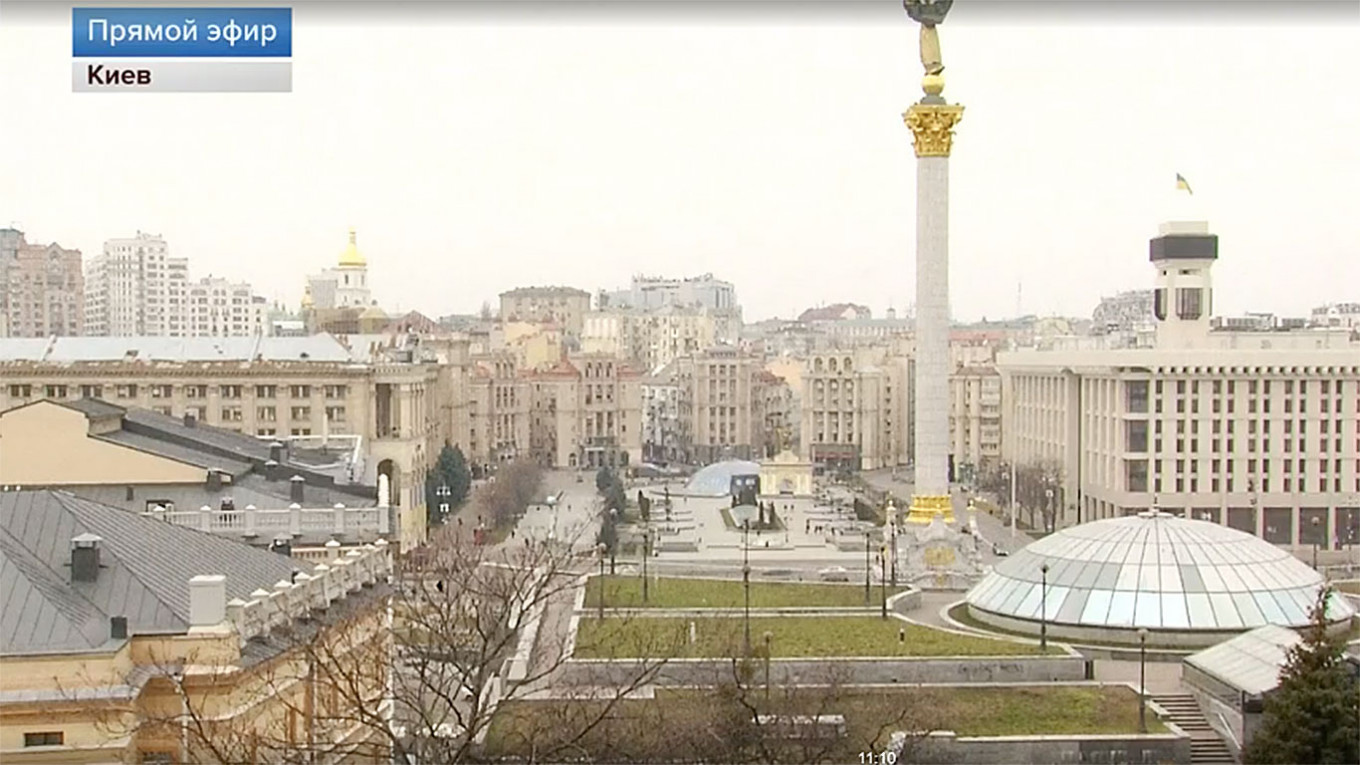 
					Webcam footage of a quiet Kyiv shown on state TV.					 					Perviy Kanal				