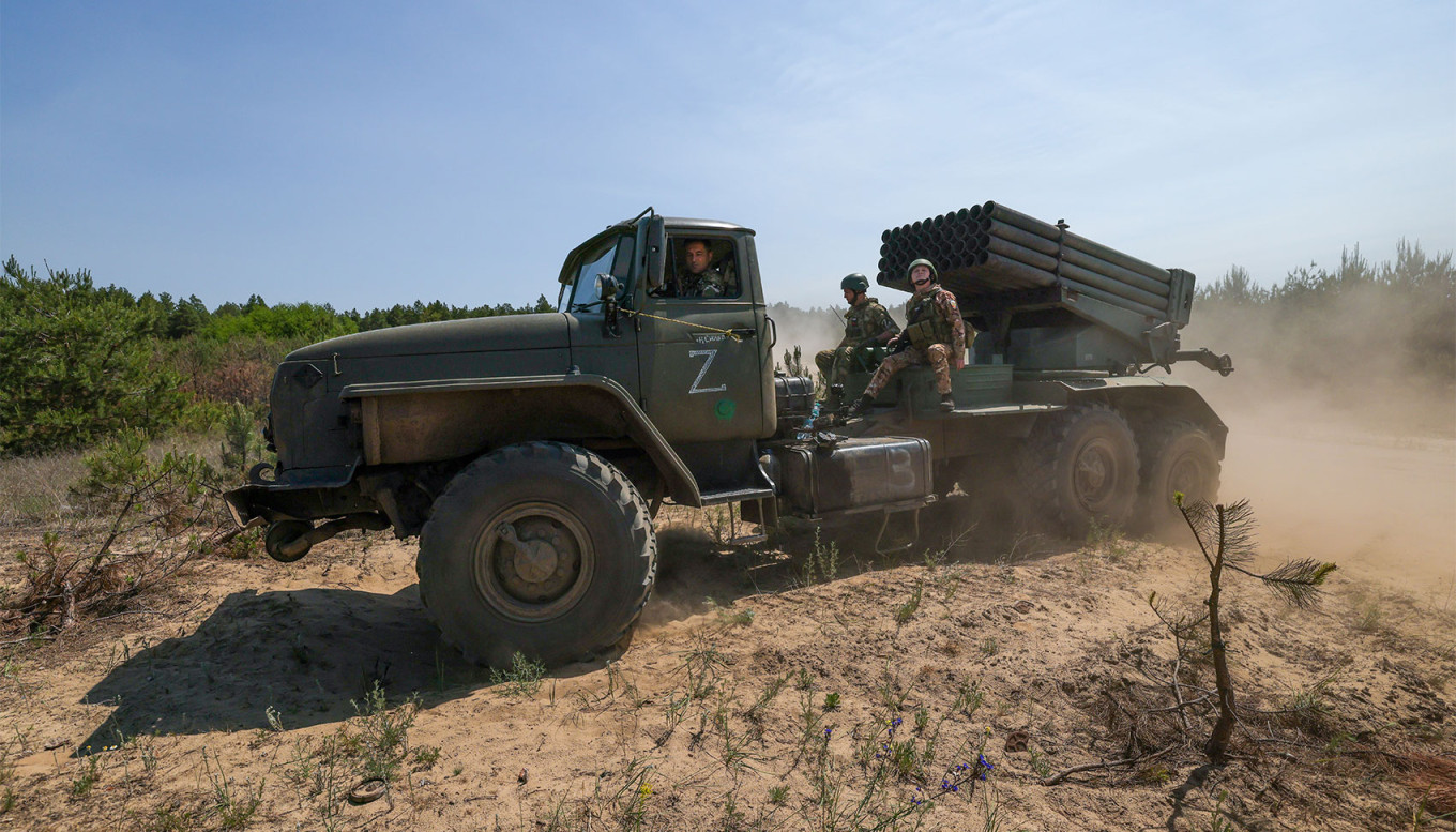 
					Russian military on the frontline in Ukraine.					 					Alexei Konovalov / TASS				