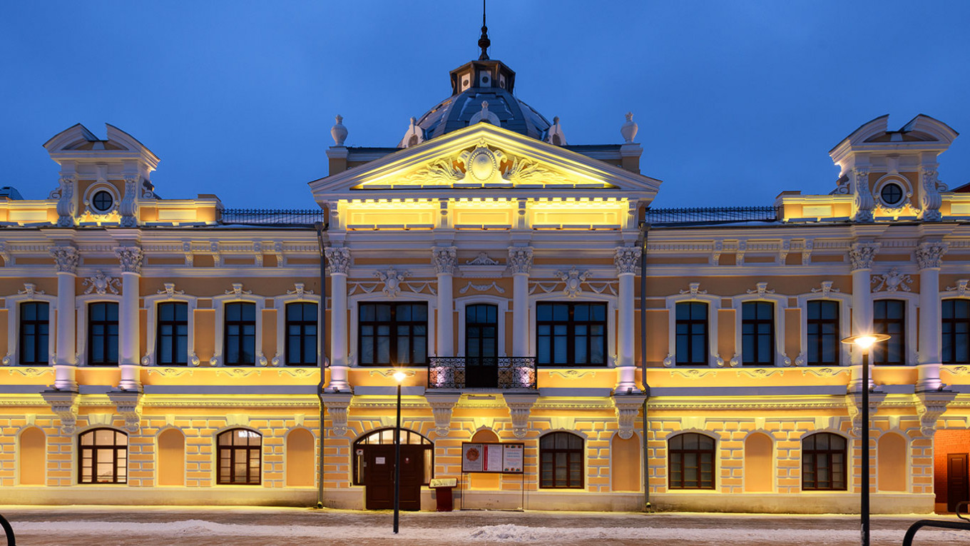 
					Tula Historical Museum.					 					tula.shm.ru				