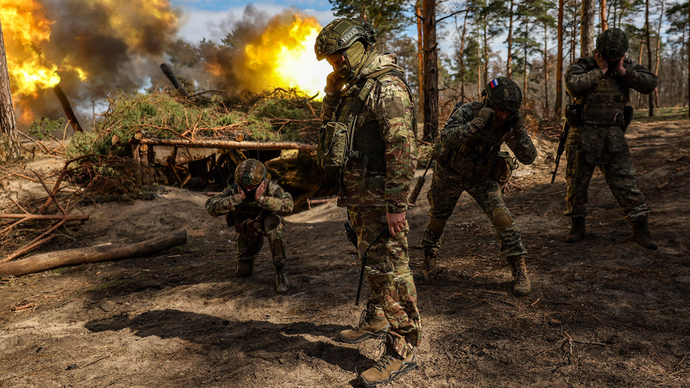 Servicemen of the Russian Army on the front line. Alexei Konovalov / TASS