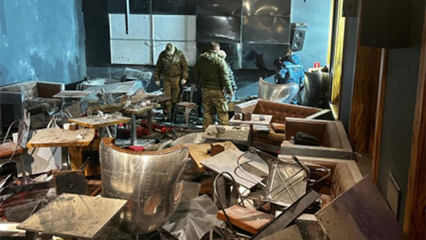 
					The Strit-Bar cafe after the explosion.					 					Russian Investigative Committee				