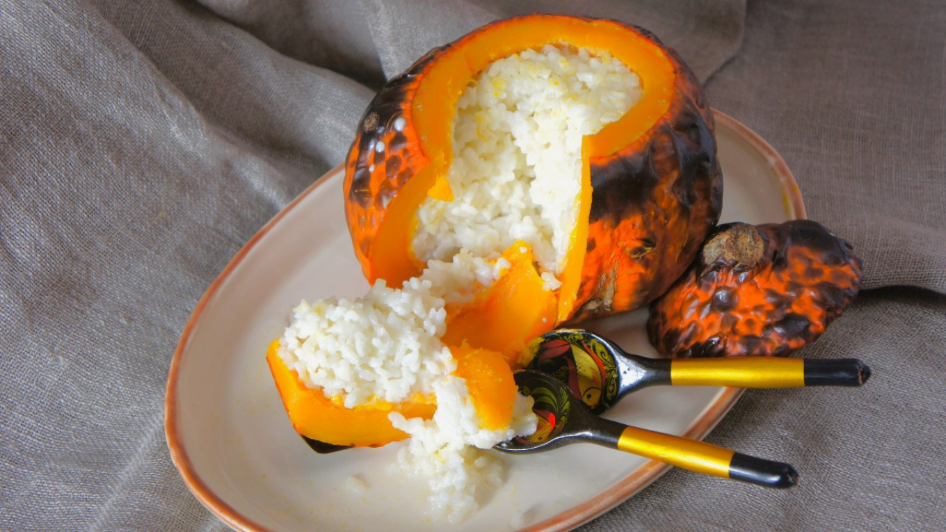 
					Pumpkin stuffed with “Sarasin millet” is an old Russian dish					 					Pavel and Olga Syutkin				