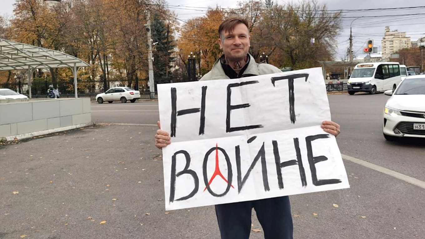 
					Vegan Khristolyub Bozhiy.					 					Public domain				
