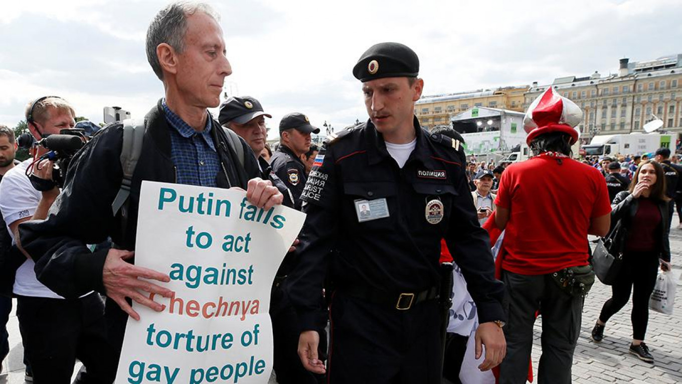 Russian Police Detain British Lgbt Rights Campaigner In Moscow