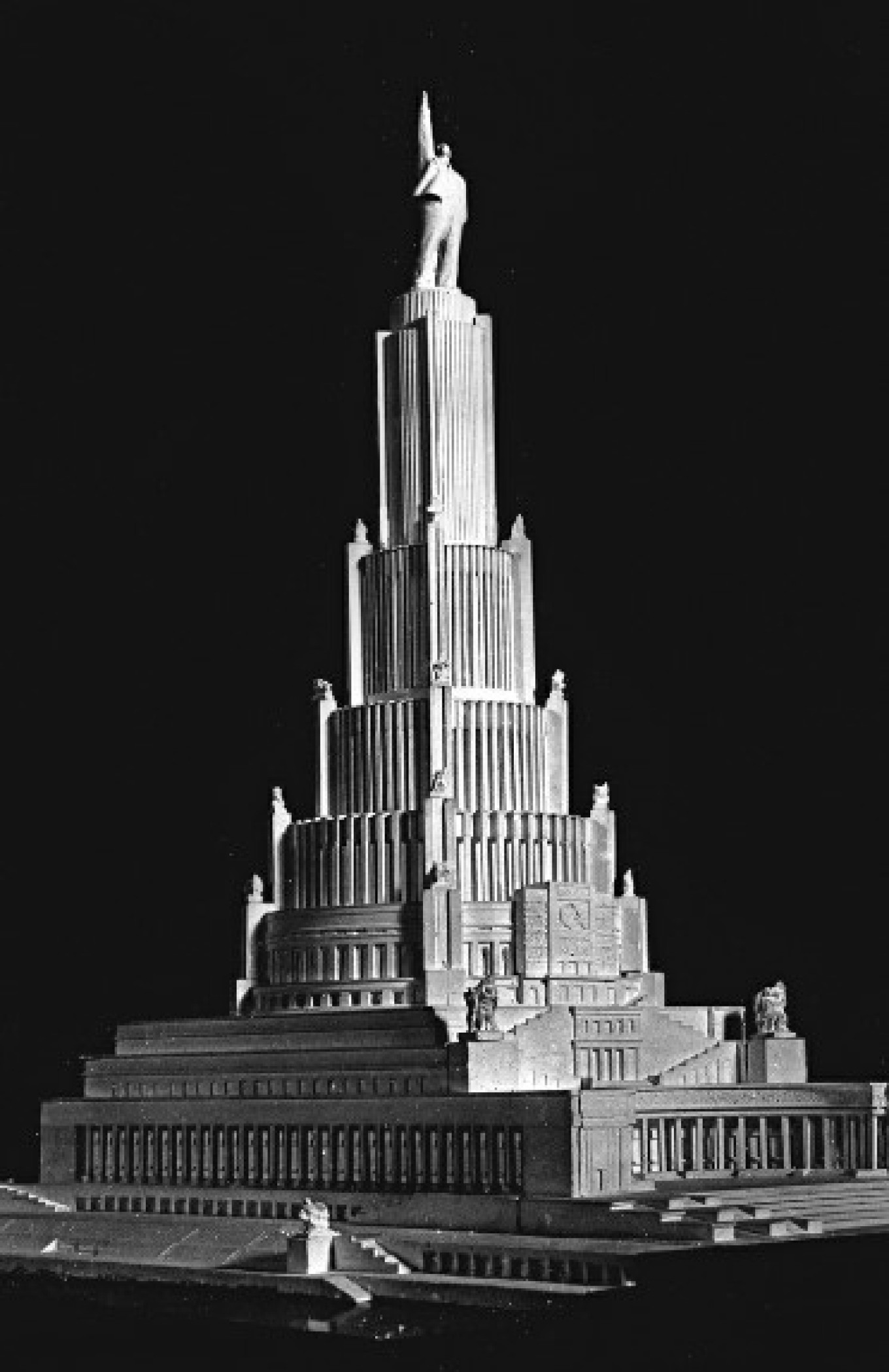 
					Version of the Palace of Soviets					 					Courtesy of author				
