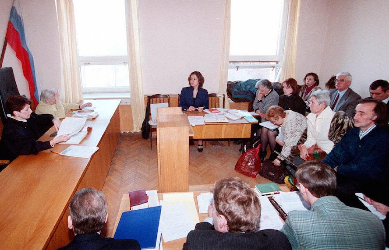 Russia Calls for National Ban on Jehovah�s Witnesses The