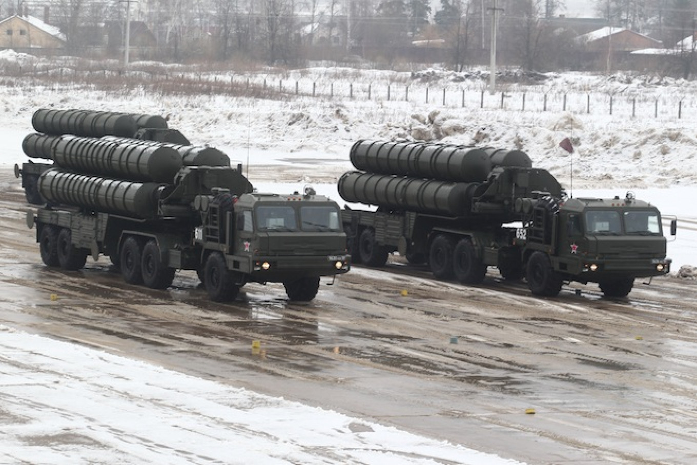 Factbox: Russia's S-400 Air-Defense Missile System