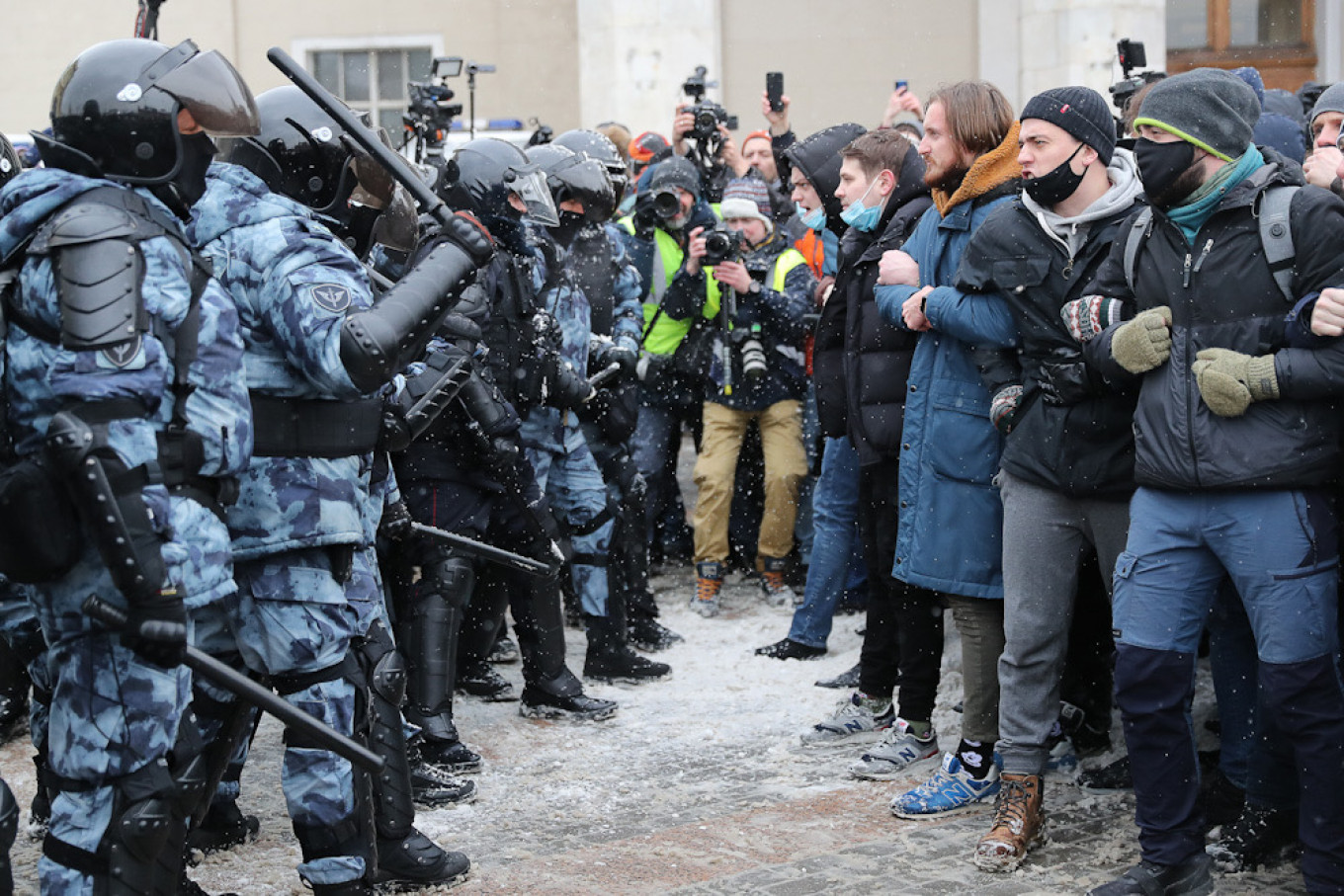Might Versus Right: Putin's Bunker and the Protests Outside - Vimarsana News