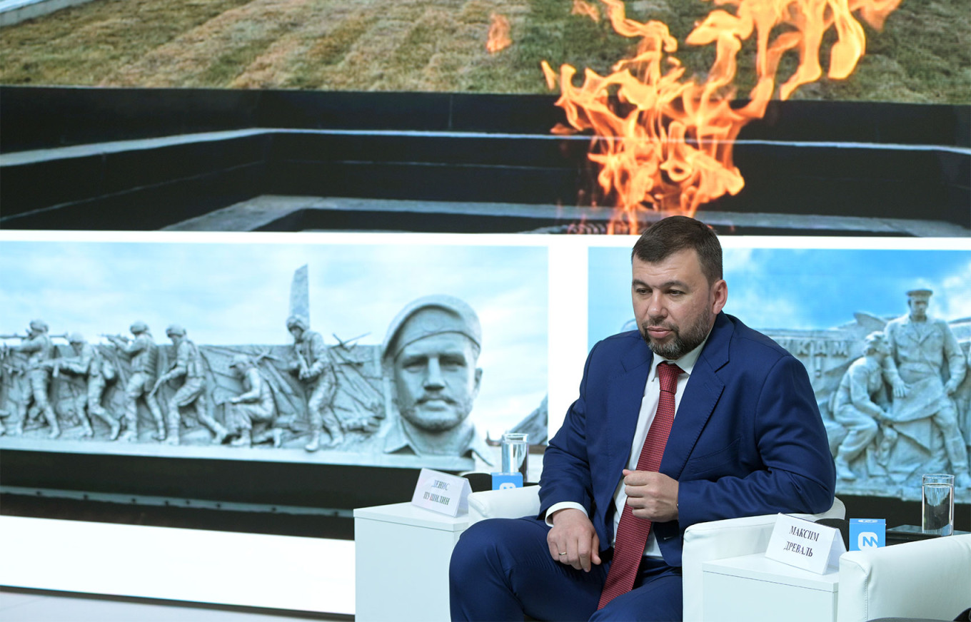 
					Head of the DPR Denis Pushilin during a lecture at the ExpoForum Convention and Exhibition Center.					 					Svetlana Shevchenko / RIA Novosti Photohost agency				