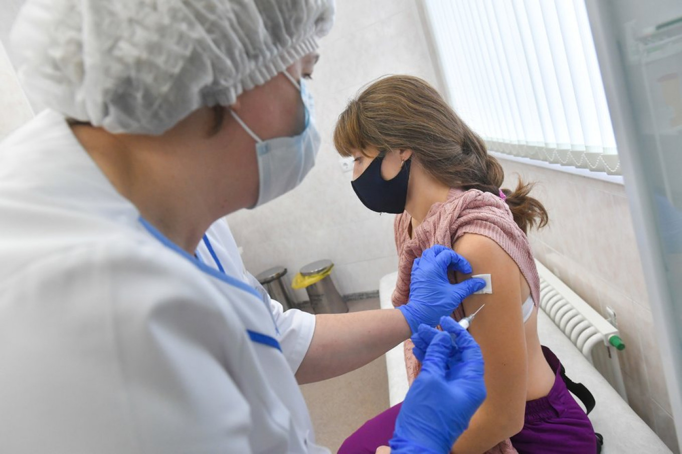 vaccinations for russia travel