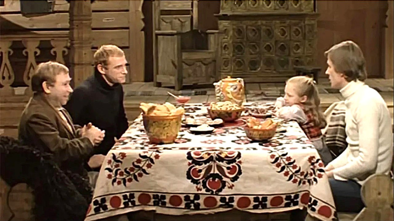 
					An enchanted tablecloth in a magical wooden house. 					 					Still from the movie “The Wizards,” 1982. 				