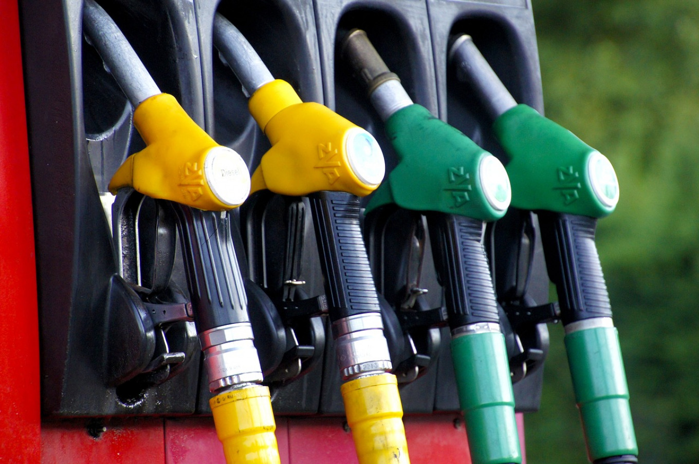 Belarus Halts Exports Due To Low Quality Russian Oil The Moscow Times