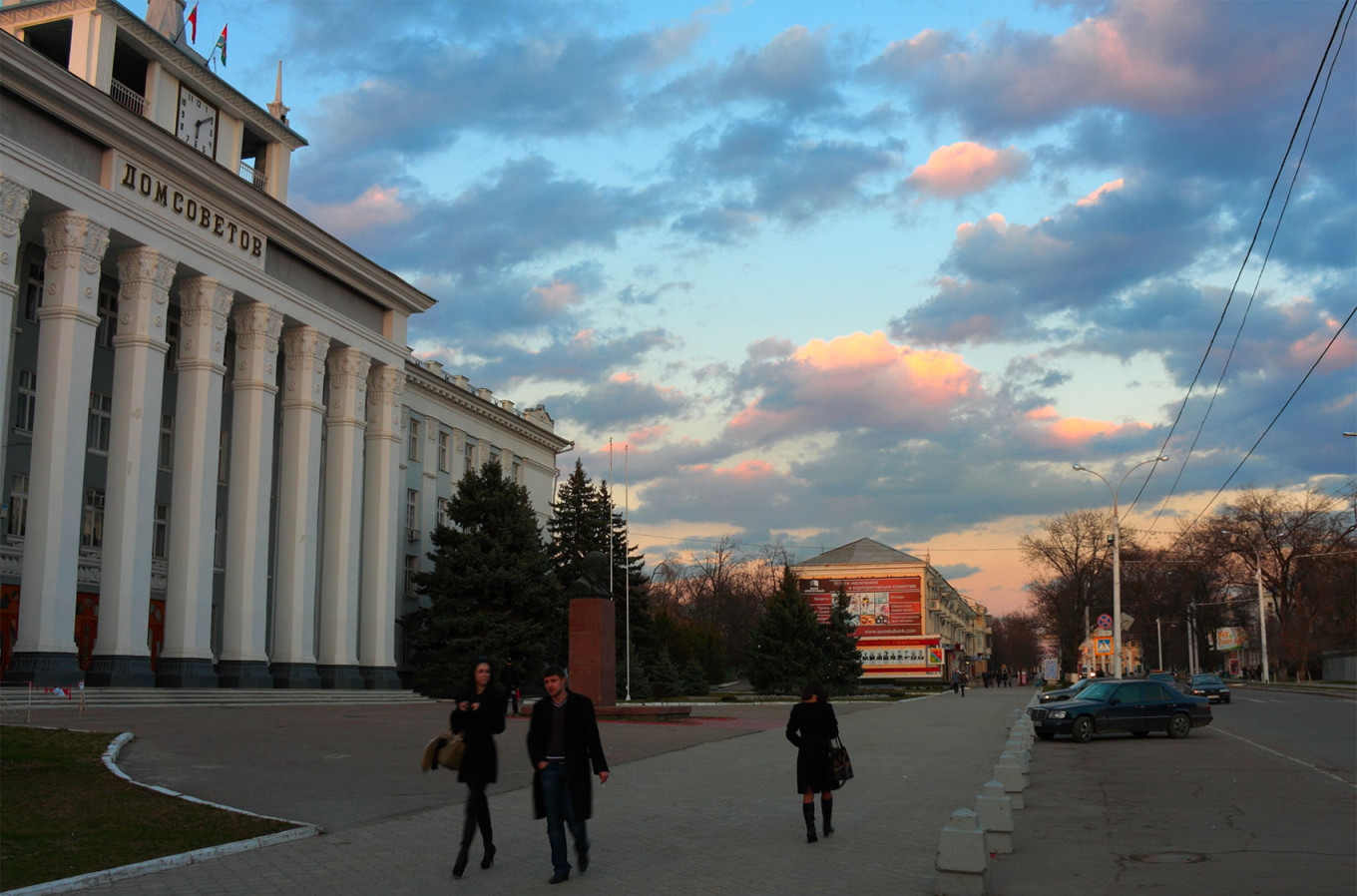 
					Tiraspol, the capital of Transnistria.					 					Eugene Romanenko (CC BY 2.0)				