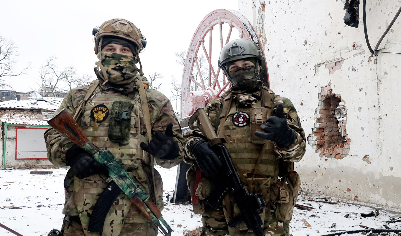 
					Wagner Group fighters in the embattled eastern Ukrainian town of Soledar.					 					Ivan Noyabrev / TASS				
