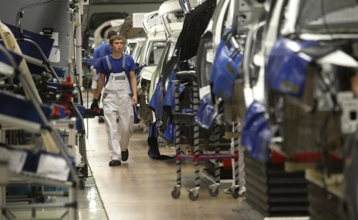 Volkswagen Warehouse Jobs Volkswagen Axes at Least 150 Jobs at Russian Plant