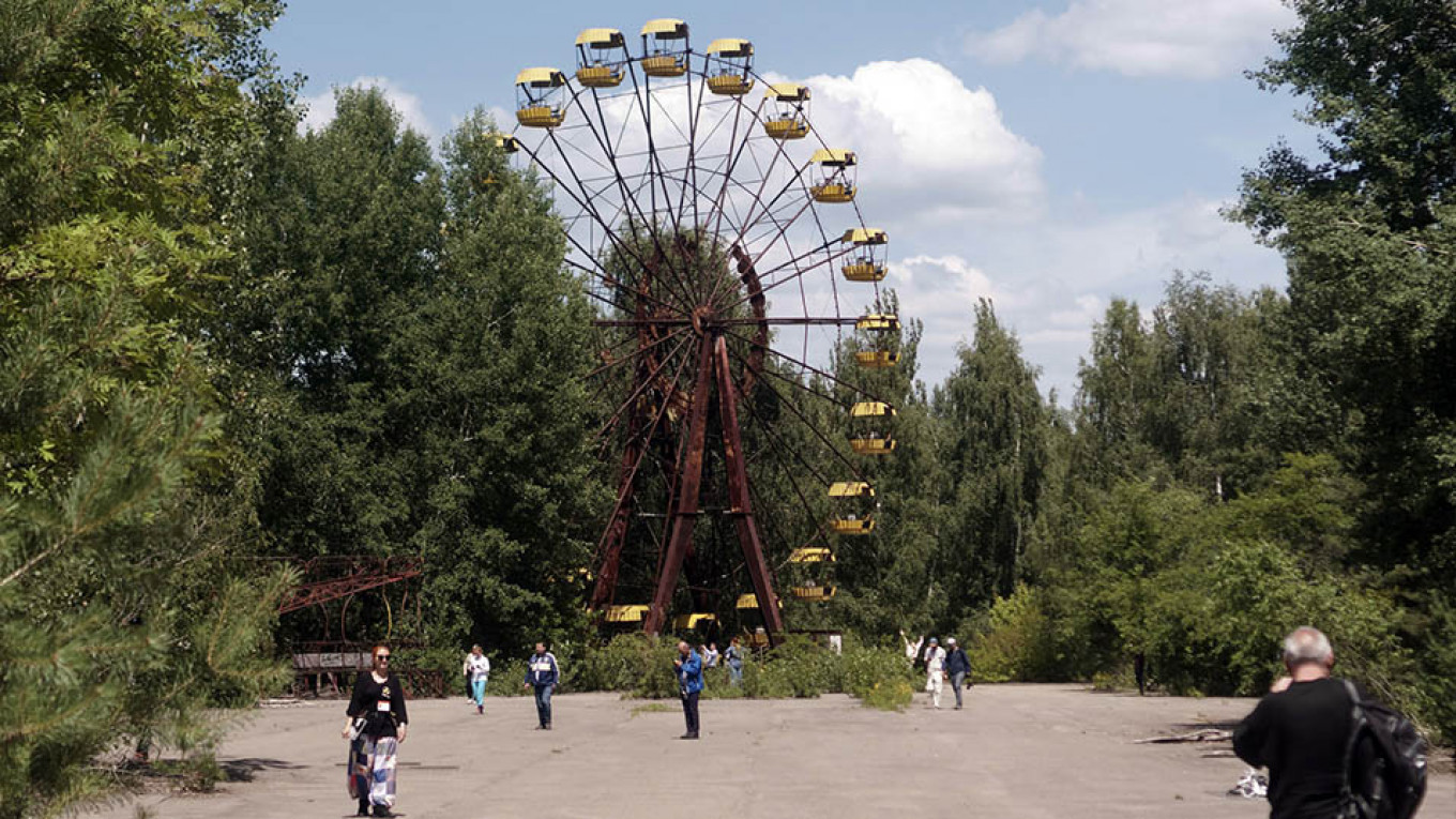 Chernobyl muncul dari pelupaan untuk generasi saat ini