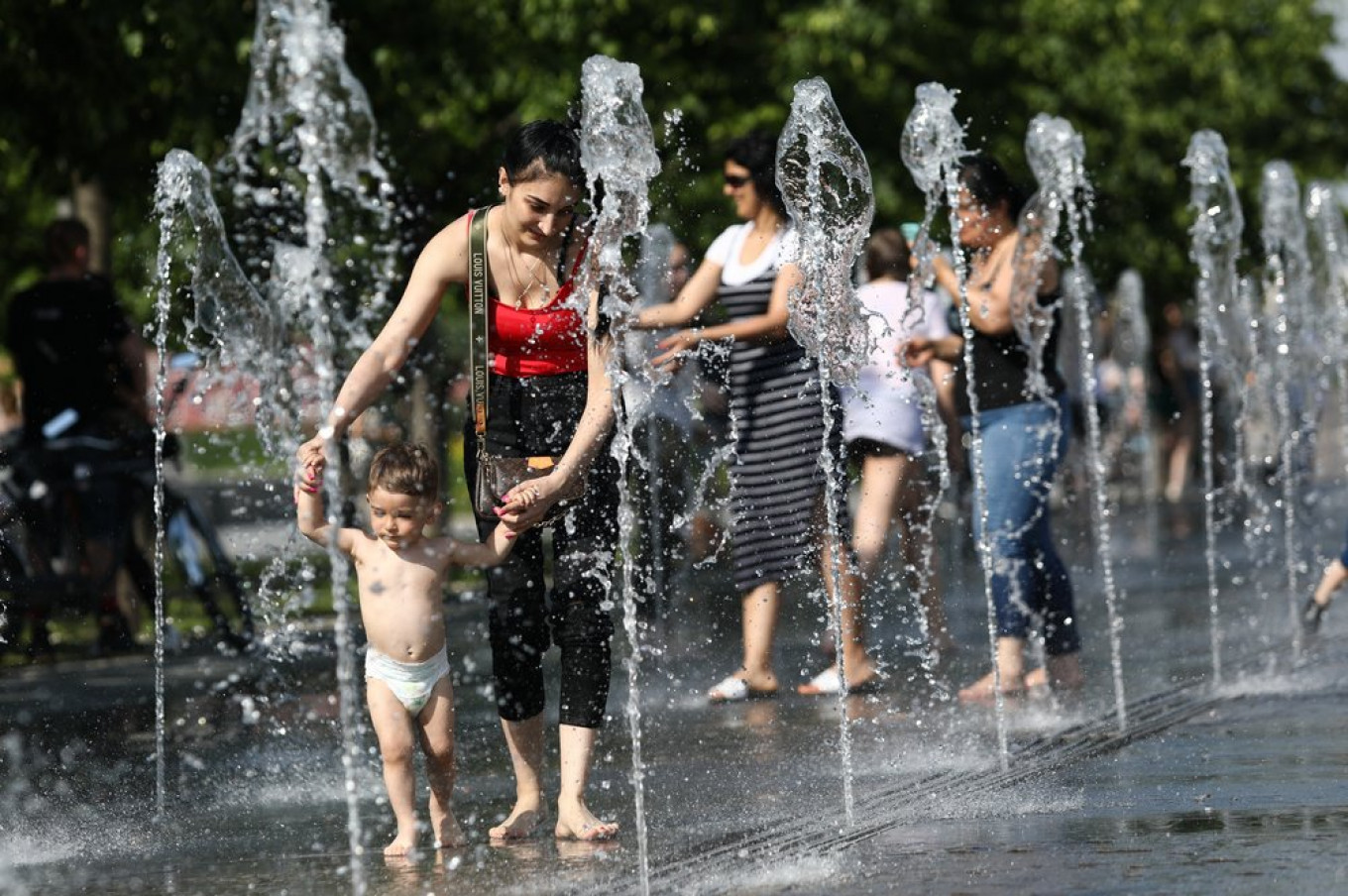 Moscow Records Highest June Temperature In Years Gandi Meteorologicalconsultant