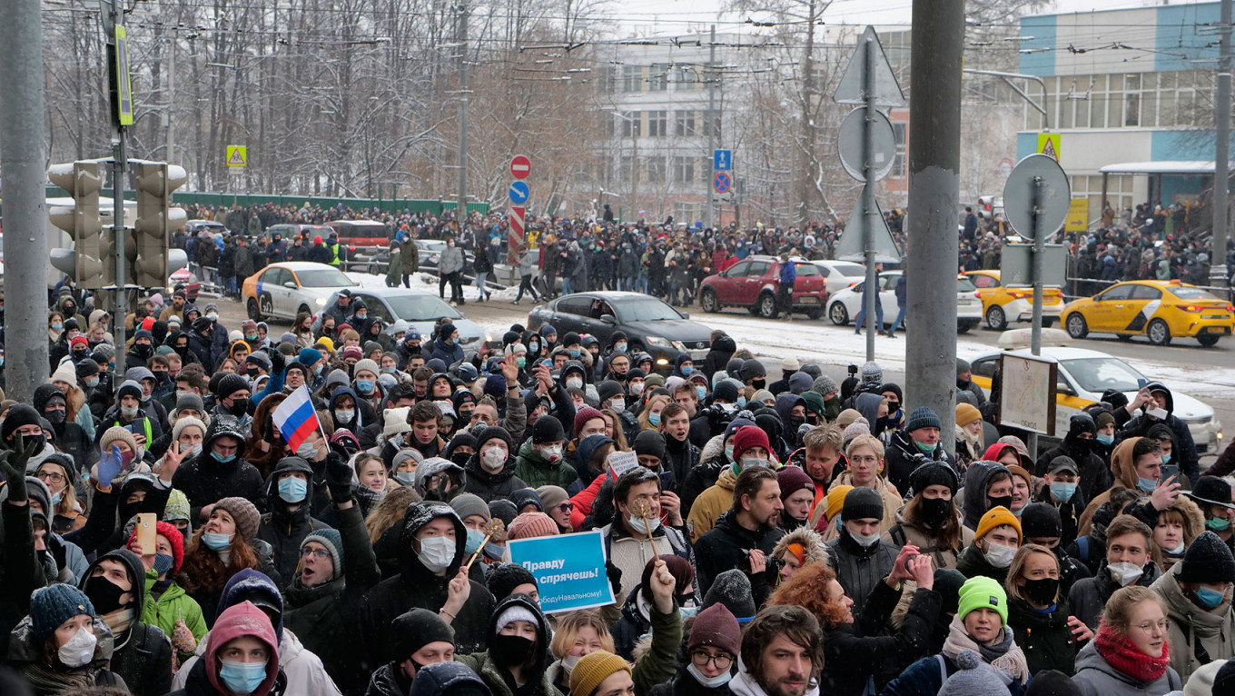 
					Thousands protested in central Moscow and across the country in January and February against the imprisonment of Alexei Navalny.					 					Grigoriy Pokras for VTimes				