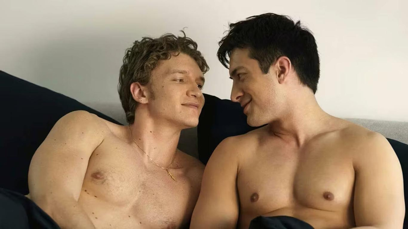 
					(L-R) Ilya Rozanov, played by actor Connor Storrie, and Shane Hollander, played by Hudson Williams, in a still from "Heated Rivalry."					 					HBO Max				