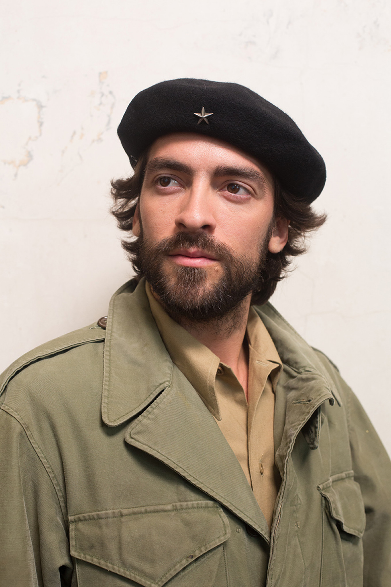 
					Andreas Muñoz as Che Guevara					 					Rossiya 1				