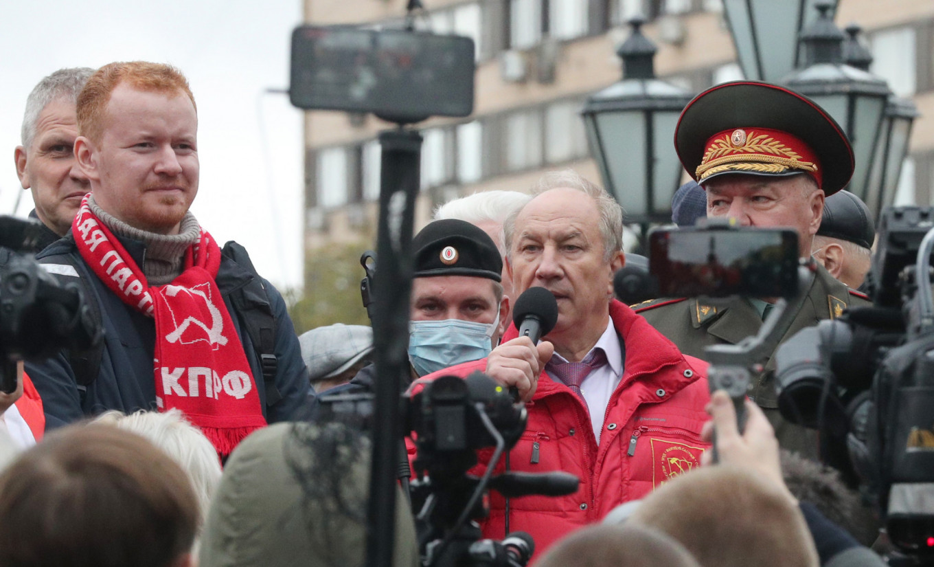 Russia’s Communists Lead Protests Over ‘Colossal’ Vote Fraud – The Moscow Times