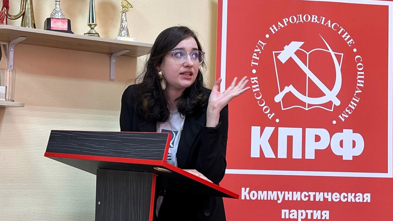 
					Olga Serikova.					 					kprf.ru				