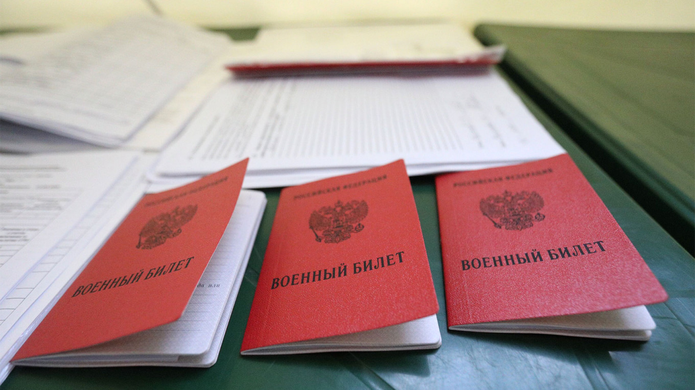 
					Russian military cards.					 					Kirill Zykov / Moskva News Agency				