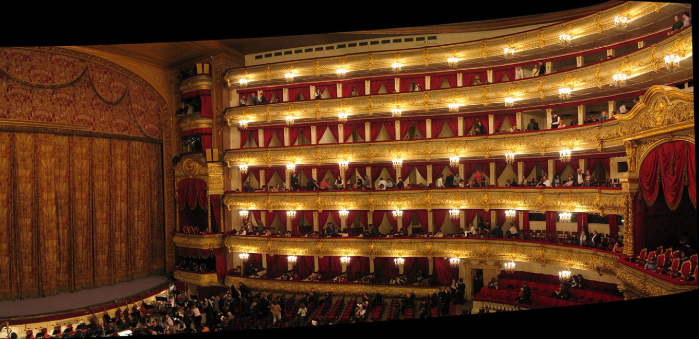 Teater Bolshoi.  Theefer (CC BY-SA 2.0)