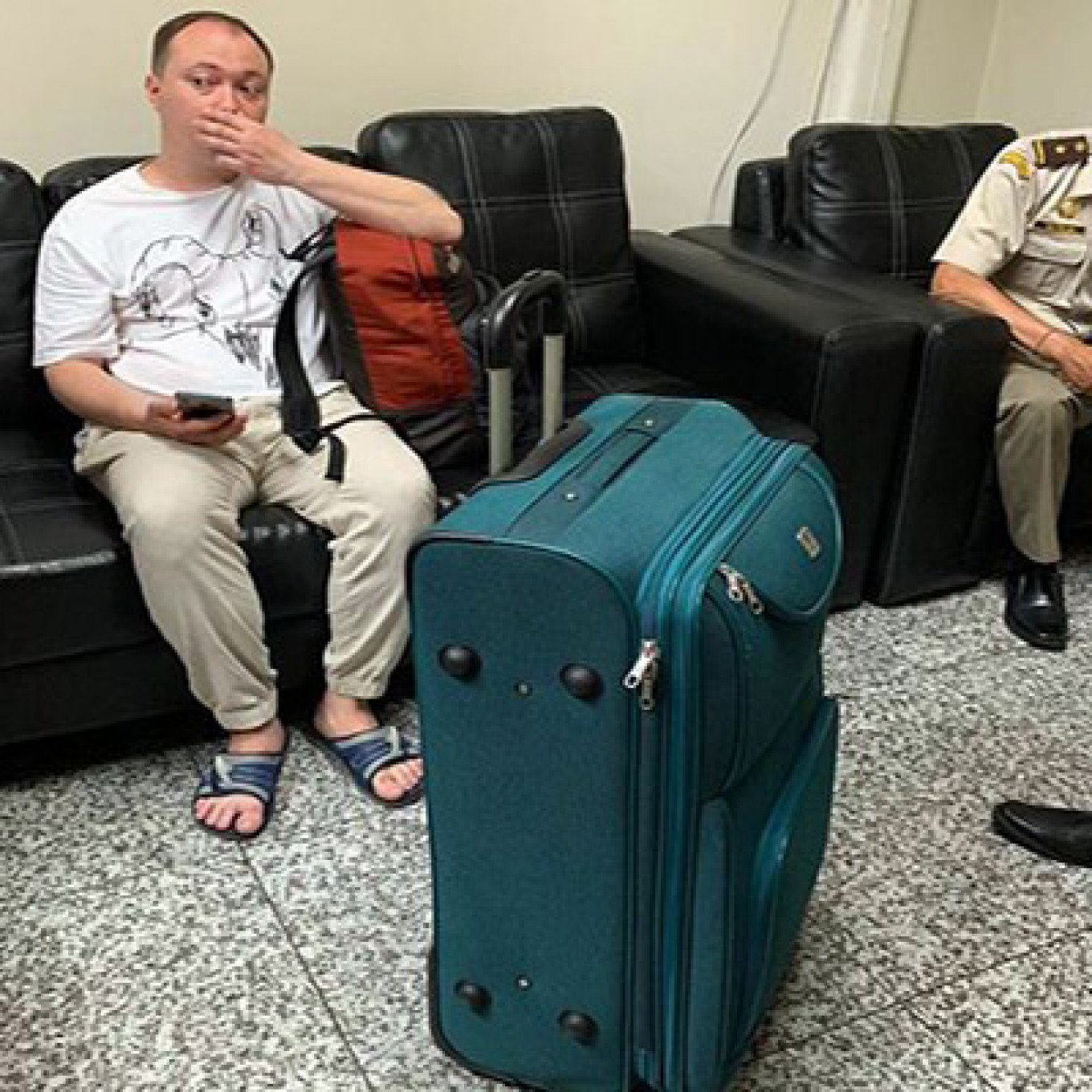 
					Roman Tomarev was detained at the departure terminal of Ngurah Rai Airport.					 					radarbali.jawapos.com				