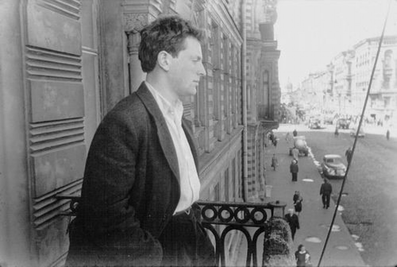 
					Brodsky on the balcony of the apartment, 1963, photographed by his father,  Alexander Brodsky. 					 					Courtesy of the Anna Akhmatova Museum at the Fountain House				